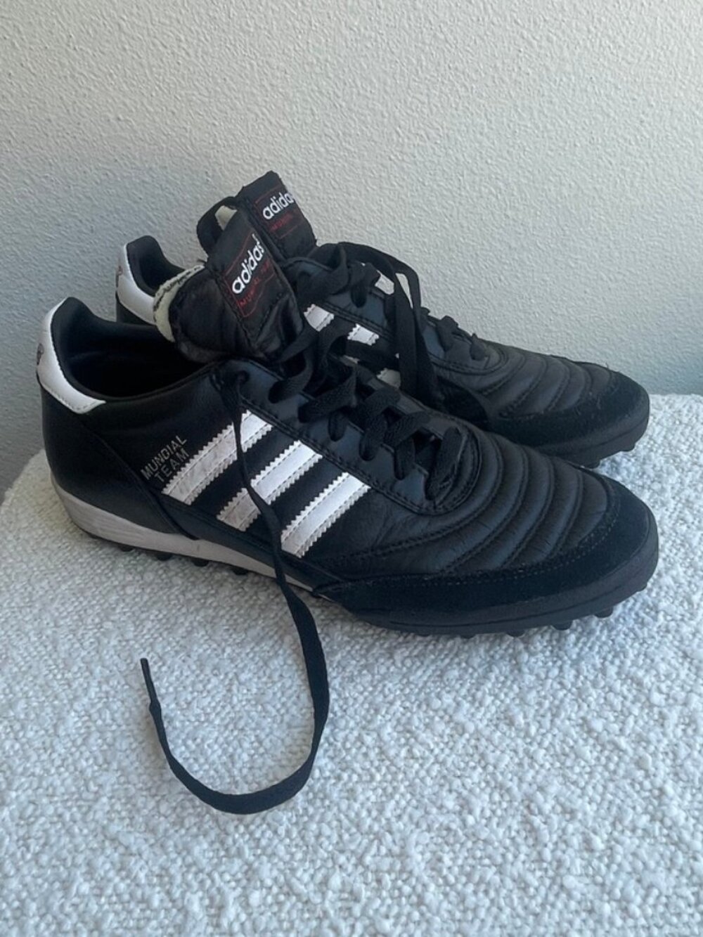 Adidas Mundial Team Turf Soccer Cleats Men's 7 Black Leather EU 40